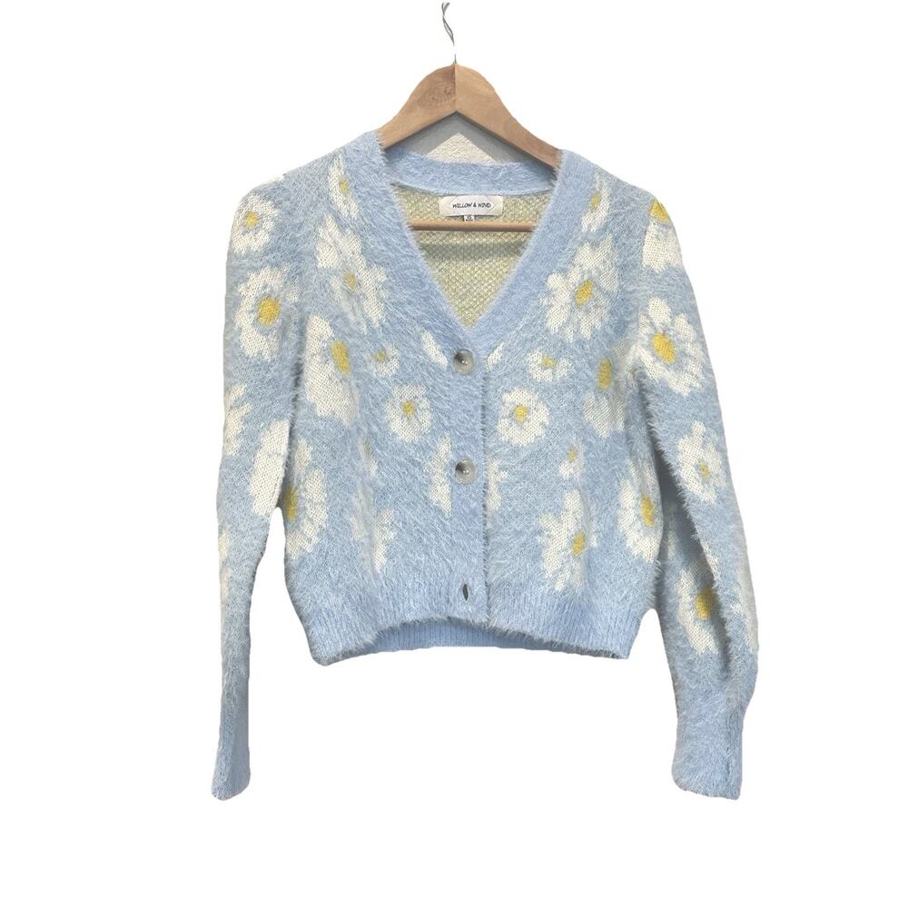 Vintage-Inspired Blue Daisy Knit Cardigan Sweater - Soft Fuzzy V-Neck with Butto